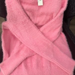 Pink furry sweater never worn. Medium